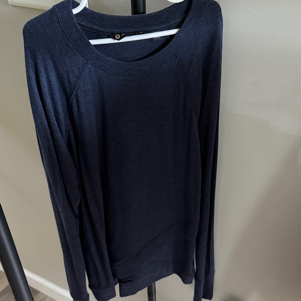 Athleta Deep Navy Women's Crossover Sweatshirt size XXS like new